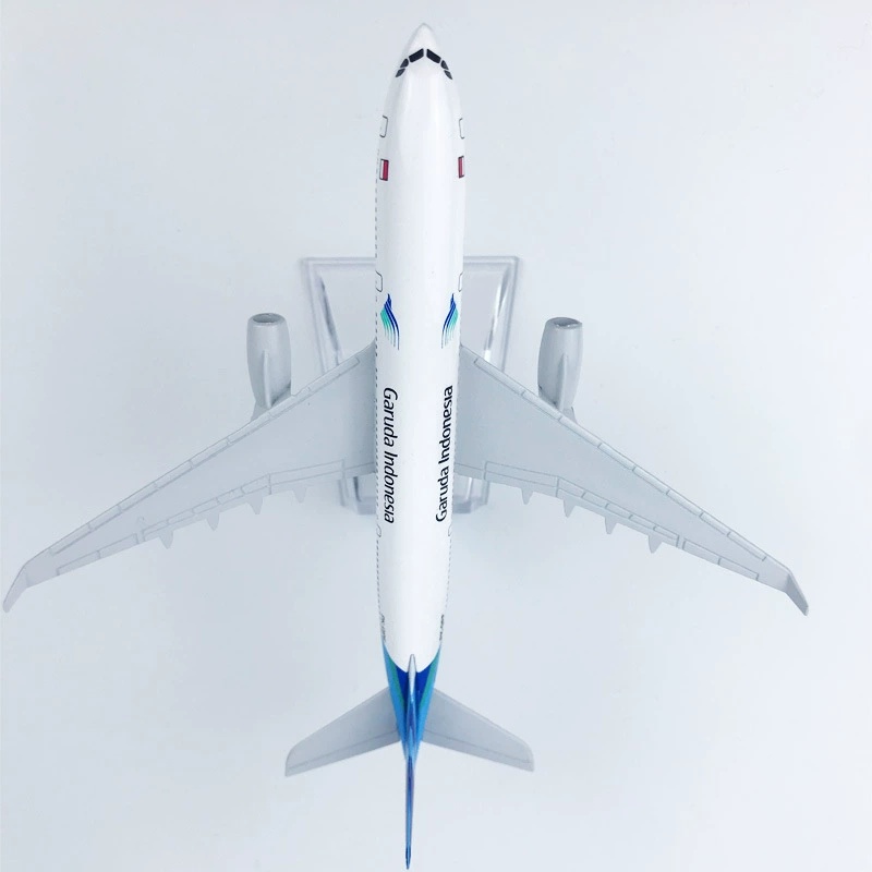 B737 16 см Air Garuda Indonesi – обзор и цена Badminton Indonesia